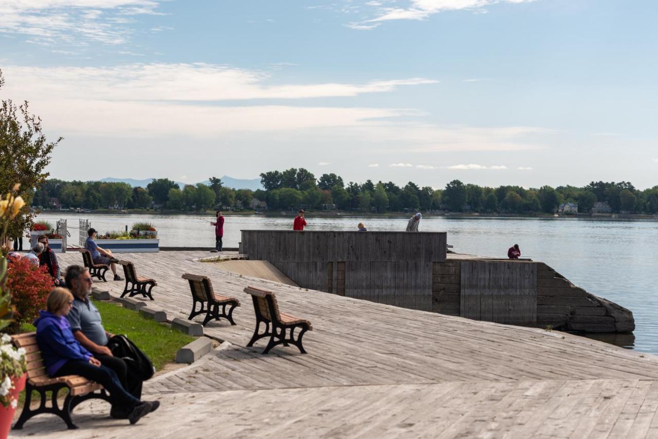 La Cache Du Lac Champlain เวอนีส-ออง-กิเบค ภายนอก รูปภาพ