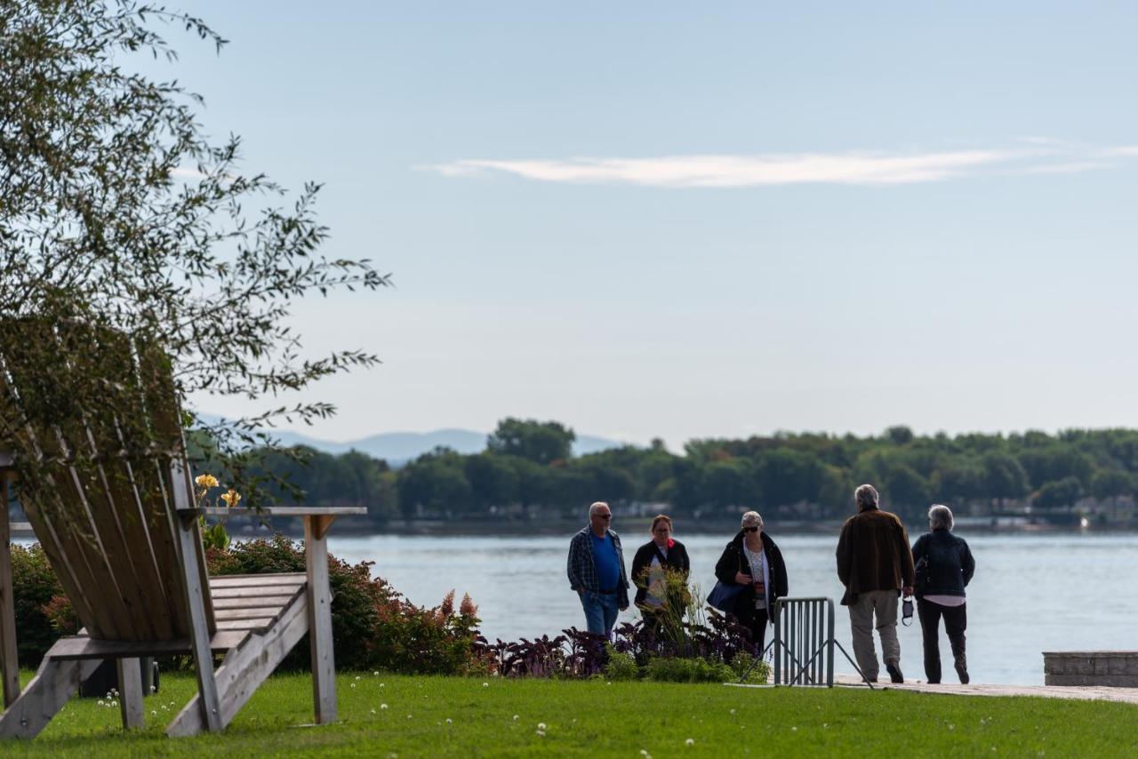 La Cache Du Lac Champlain เวอนีส-ออง-กิเบค ภายนอก รูปภาพ